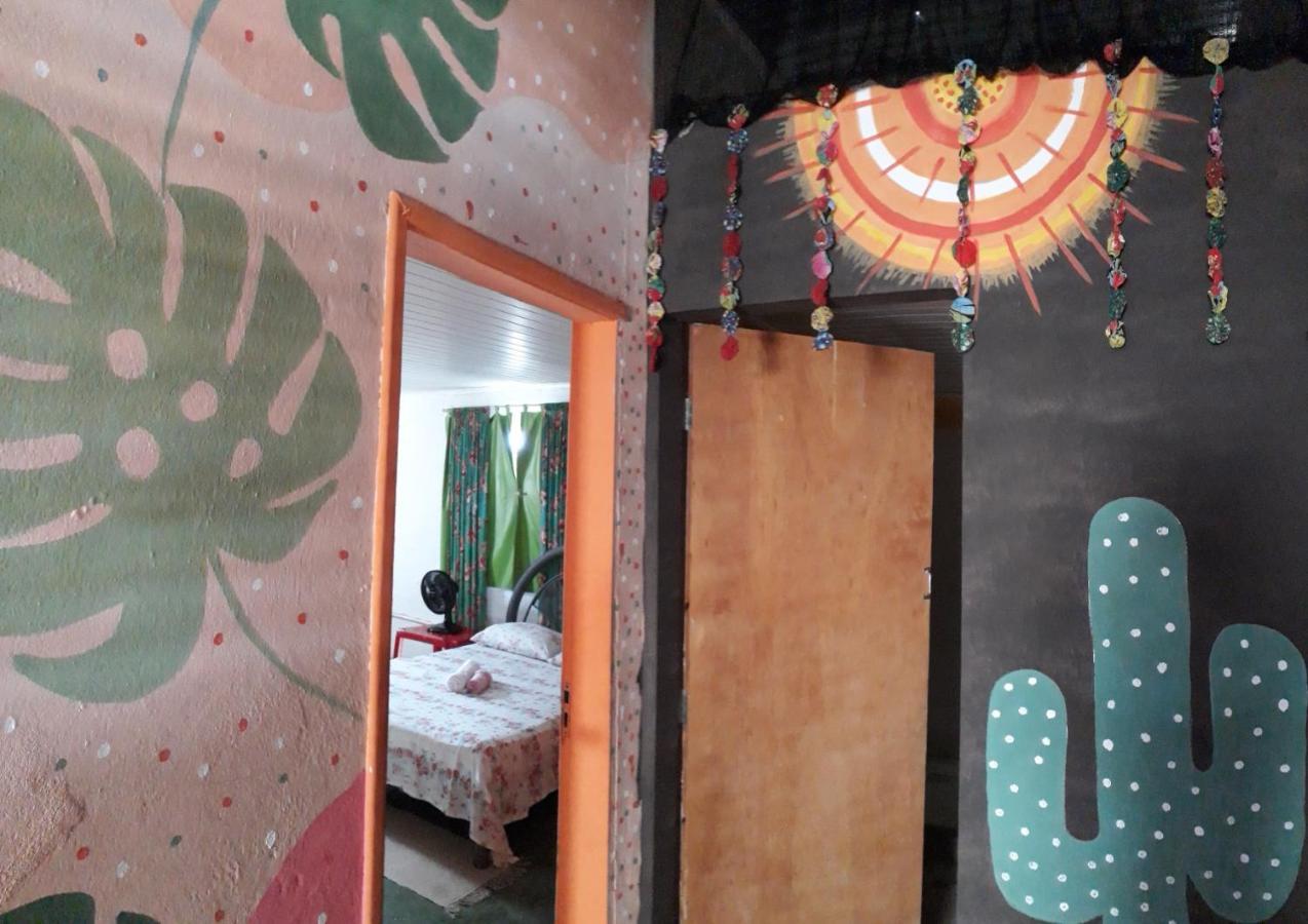 Perto Do Aeroporto De Salvador - Dona Pitanga Hostel Lauro de Freitas Extérieur photo