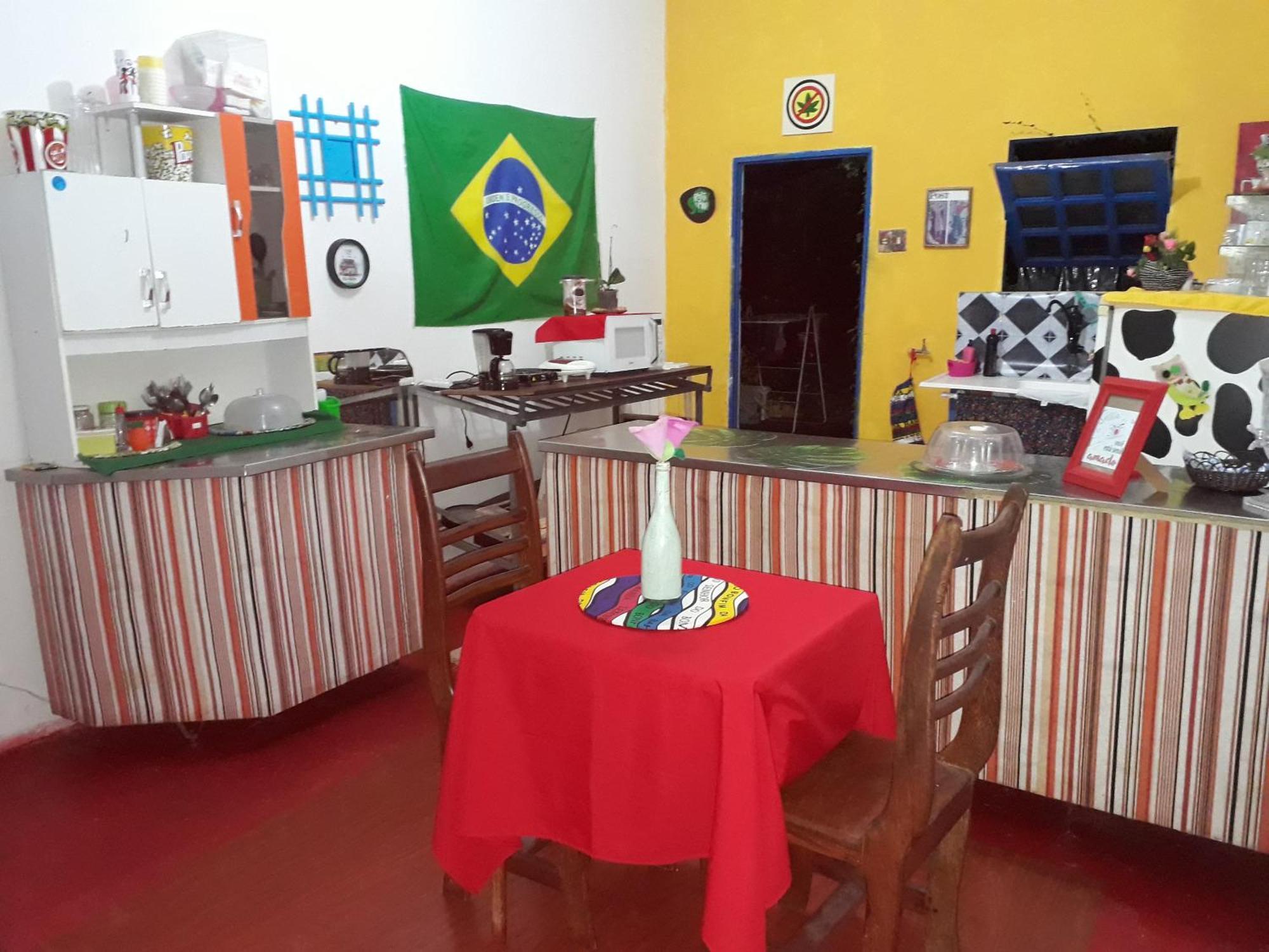 Perto Do Aeroporto De Salvador - Dona Pitanga Hostel Lauro de Freitas Extérieur photo