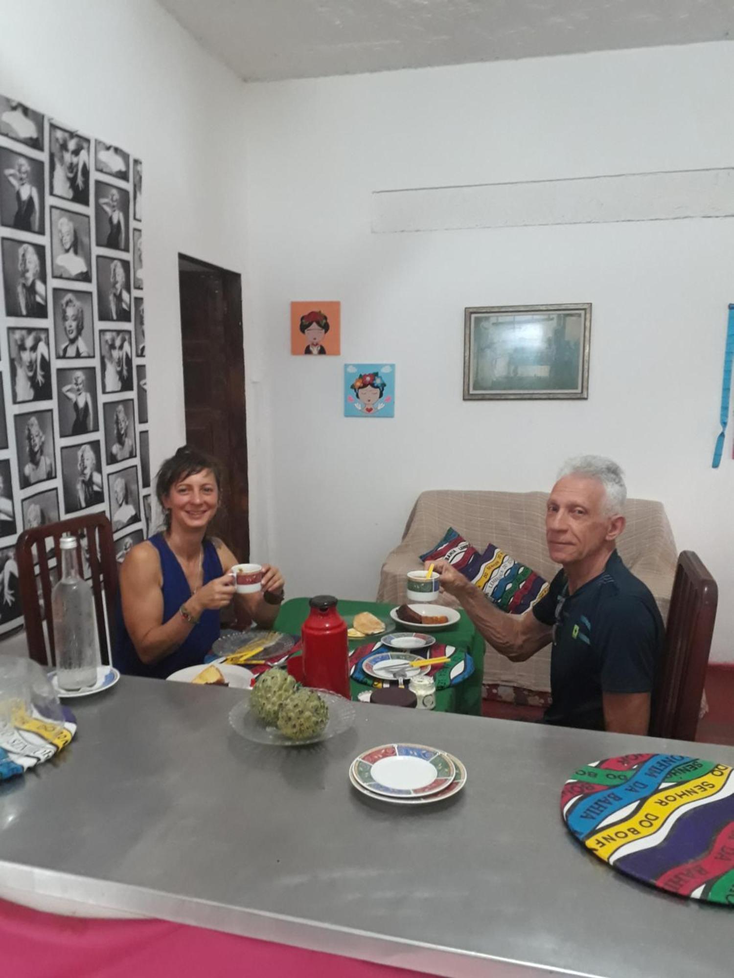 Perto Do Aeroporto De Salvador - Dona Pitanga Hostel Lauro de Freitas Extérieur photo